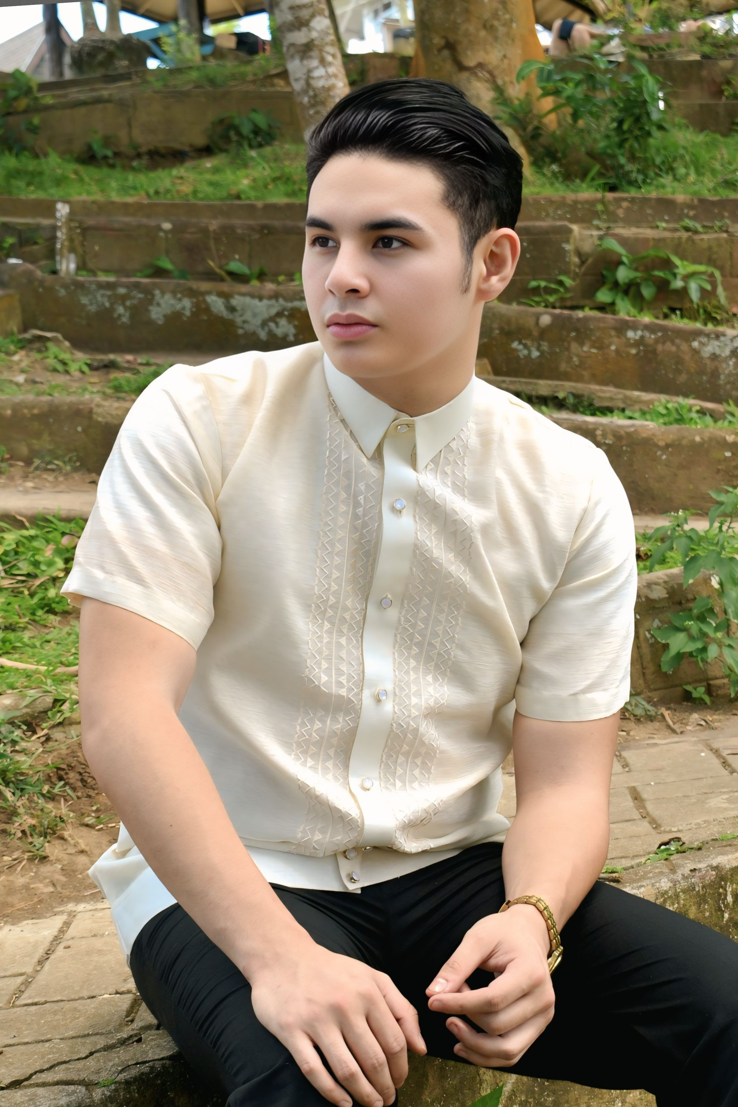 Traditional Short Sleeved Barong Tagalog